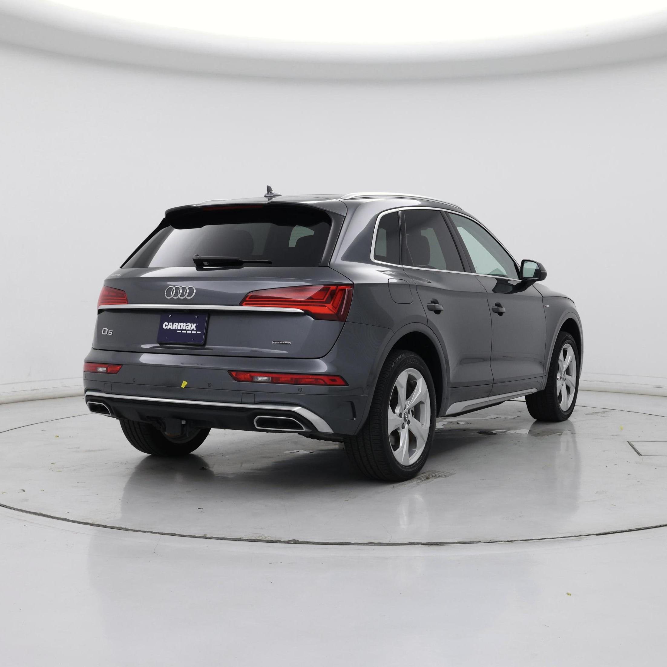 Thumbnail: 2023 Audi Q5 - 8