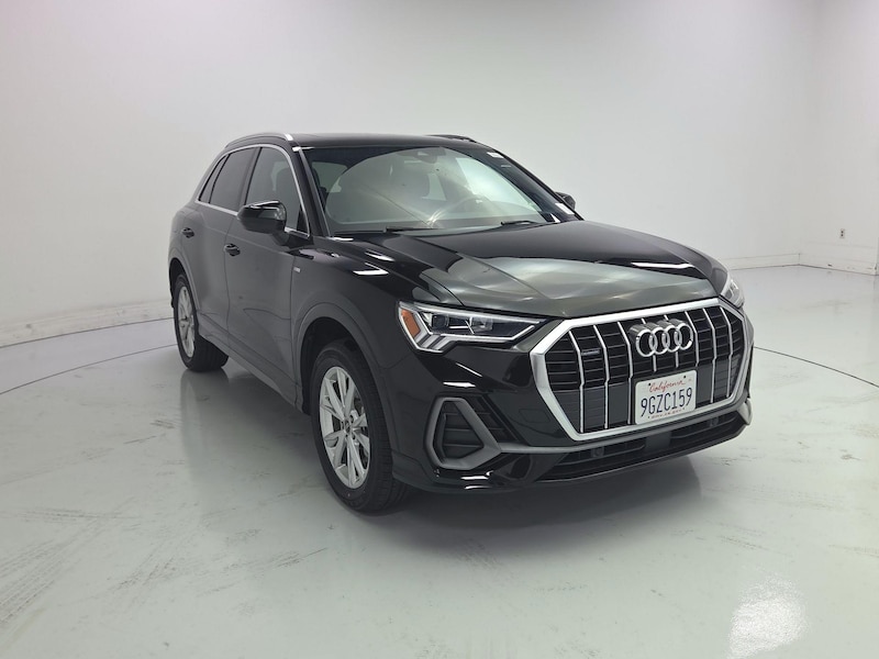 2023 Audi Q3 S-Line Premium