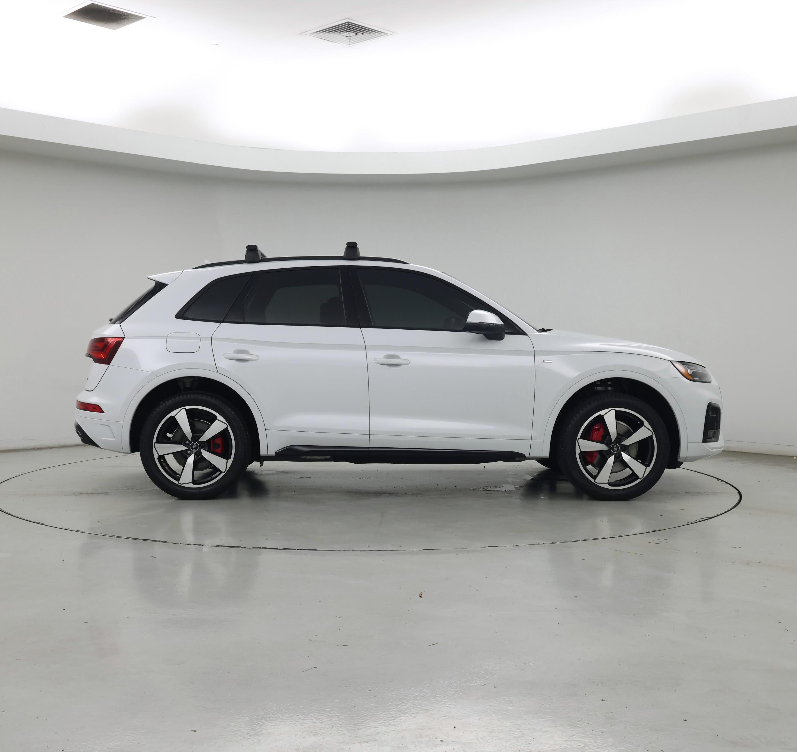 Thumbnail: 2024 Audi Q5 - 7