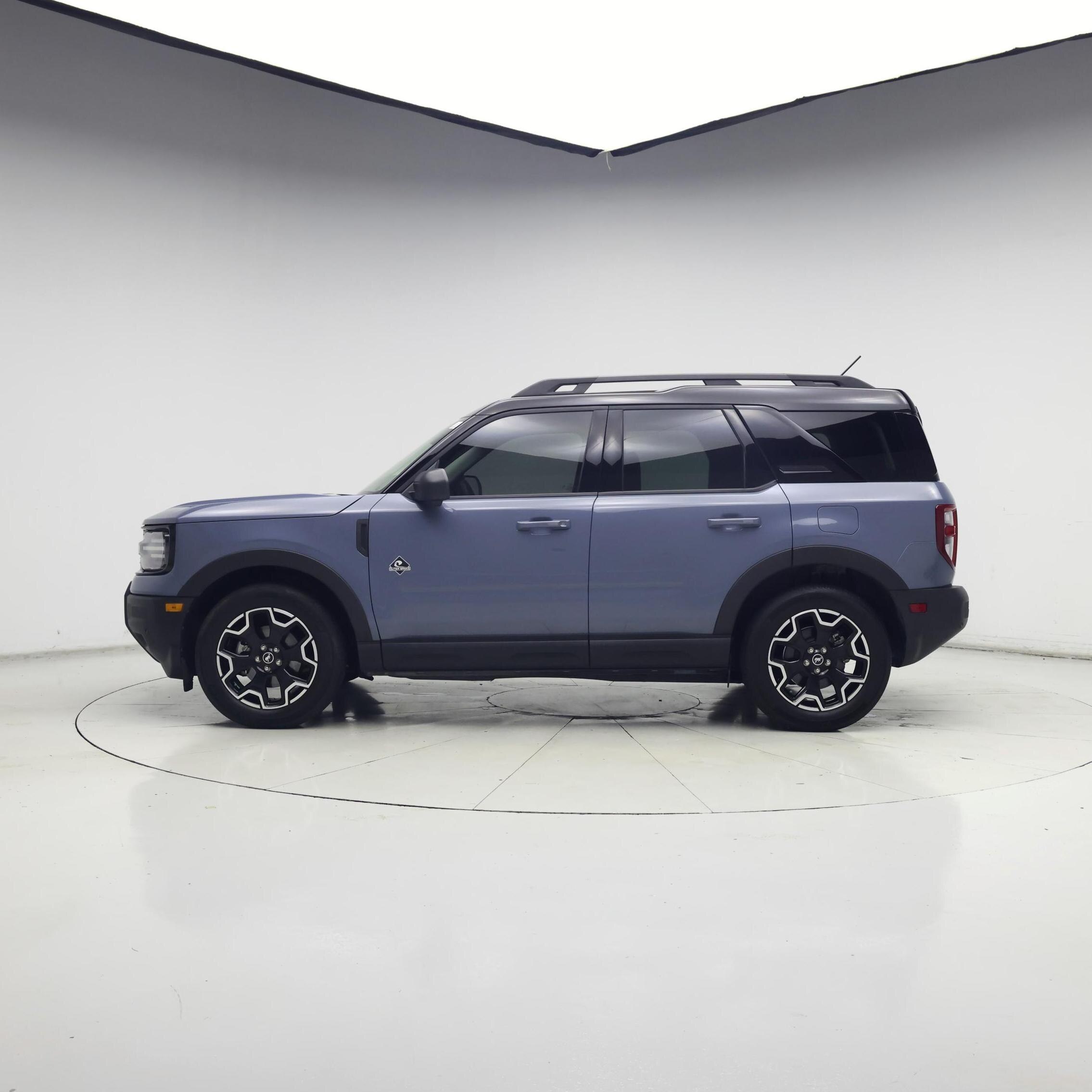 Thumbnail: 2025 Ford Bronco Sport - 3