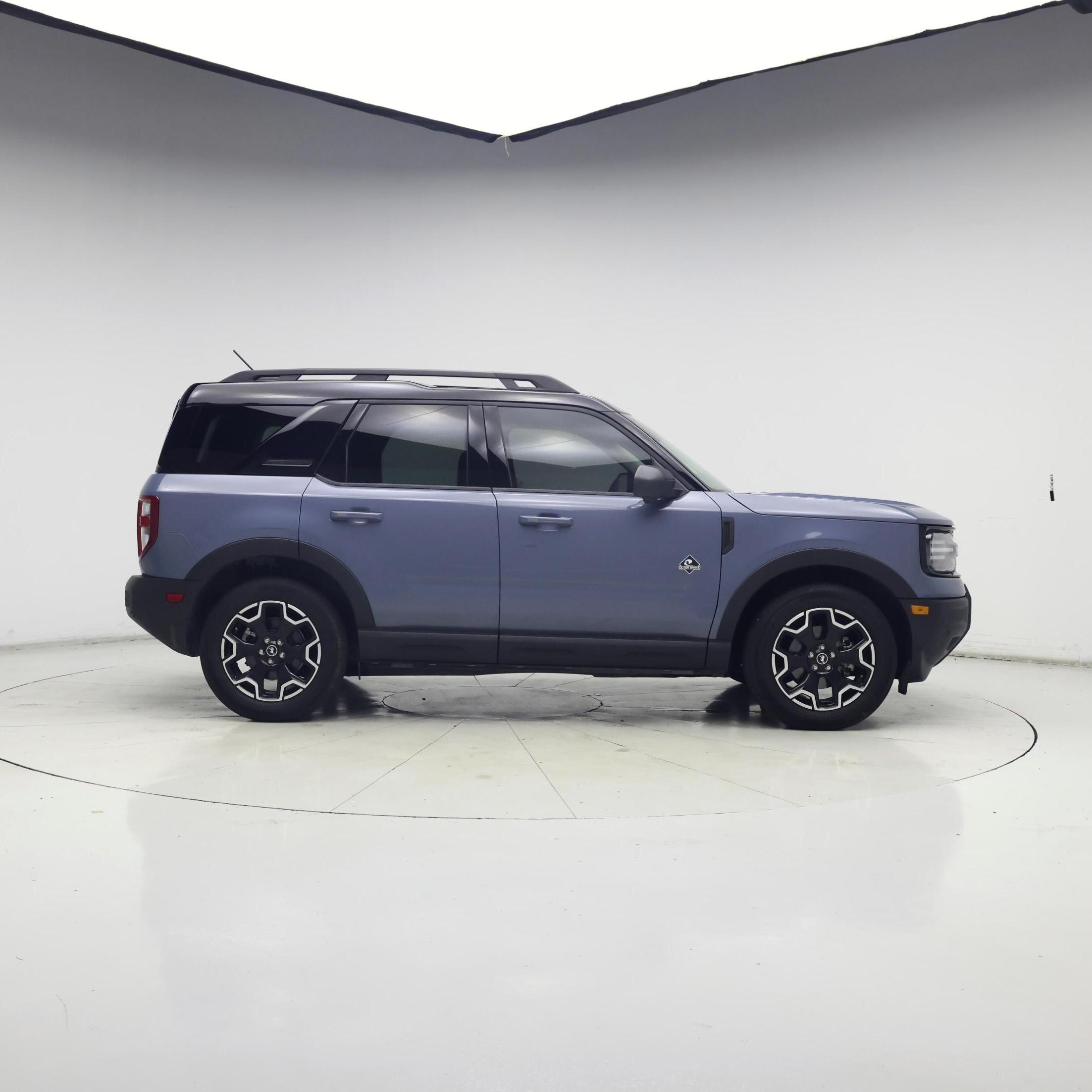 Thumbnail: 2025 Ford Bronco Sport - 7