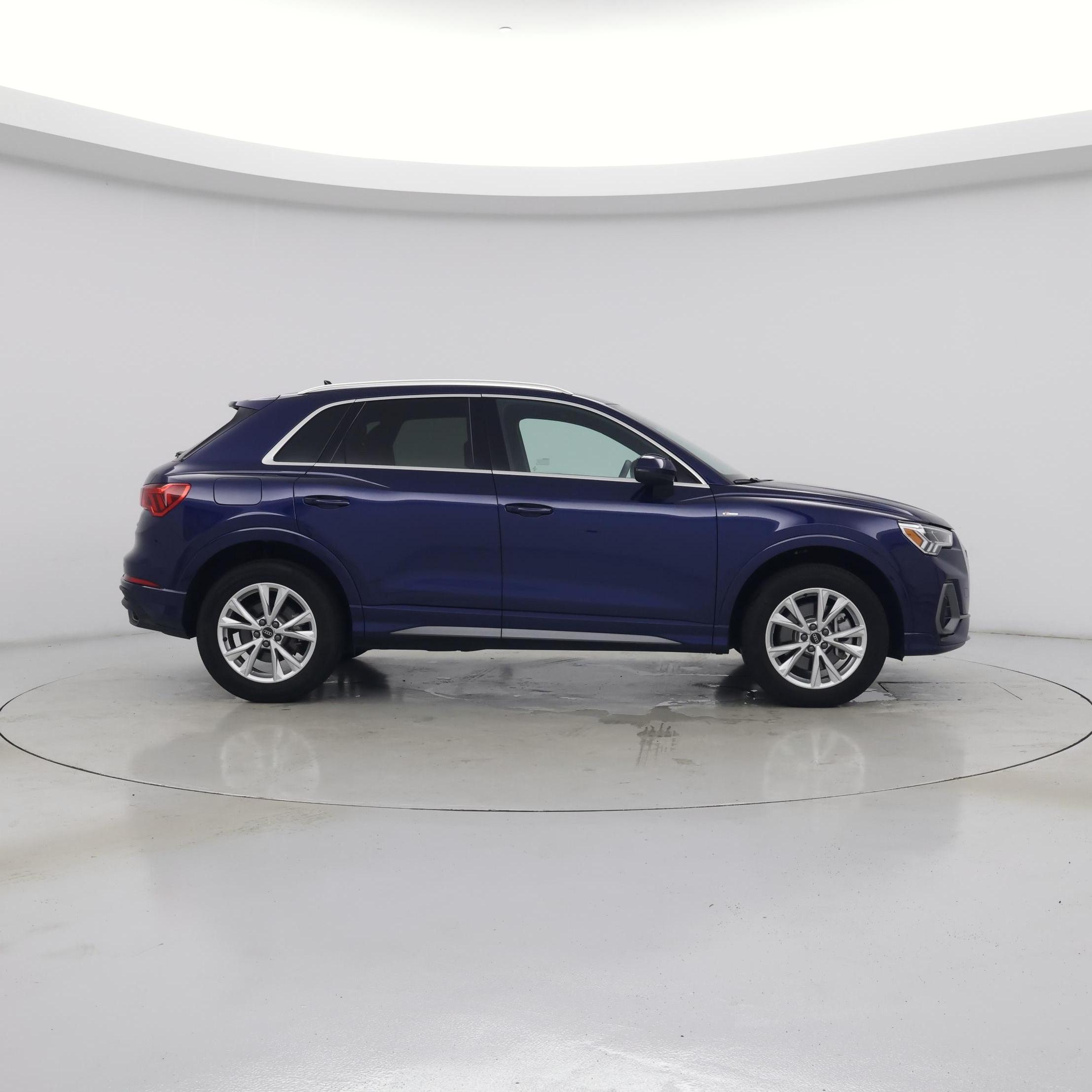 Thumbnail: 2025 Audi Q3 - 7