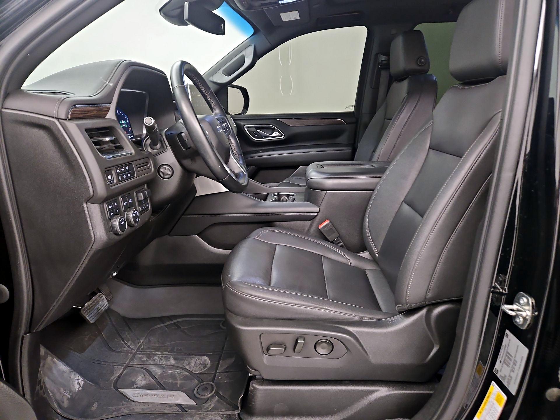 Thumbnail: 2023 Chevrolet Suburban - 11