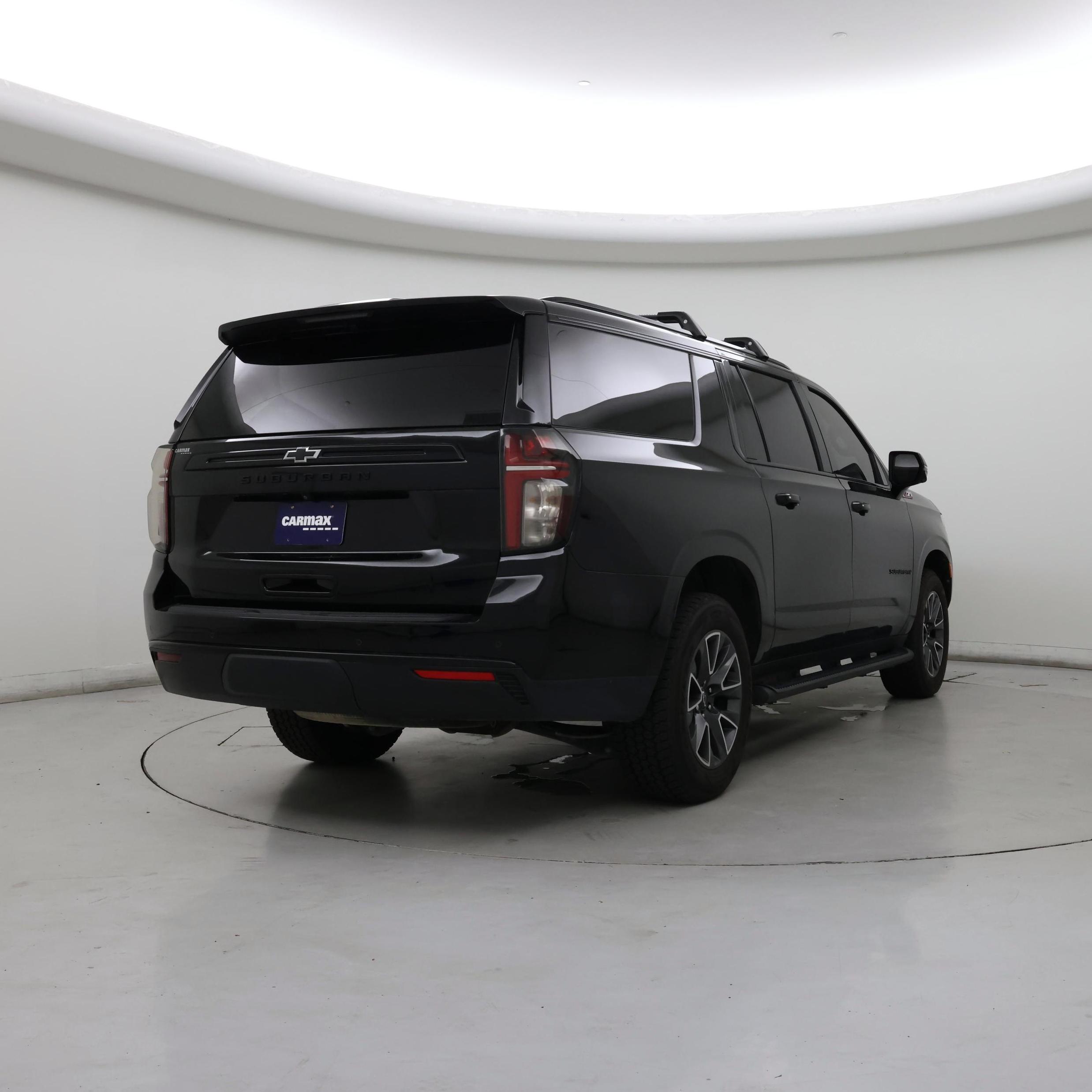 Thumbnail: 2023 Chevrolet Suburban - 8