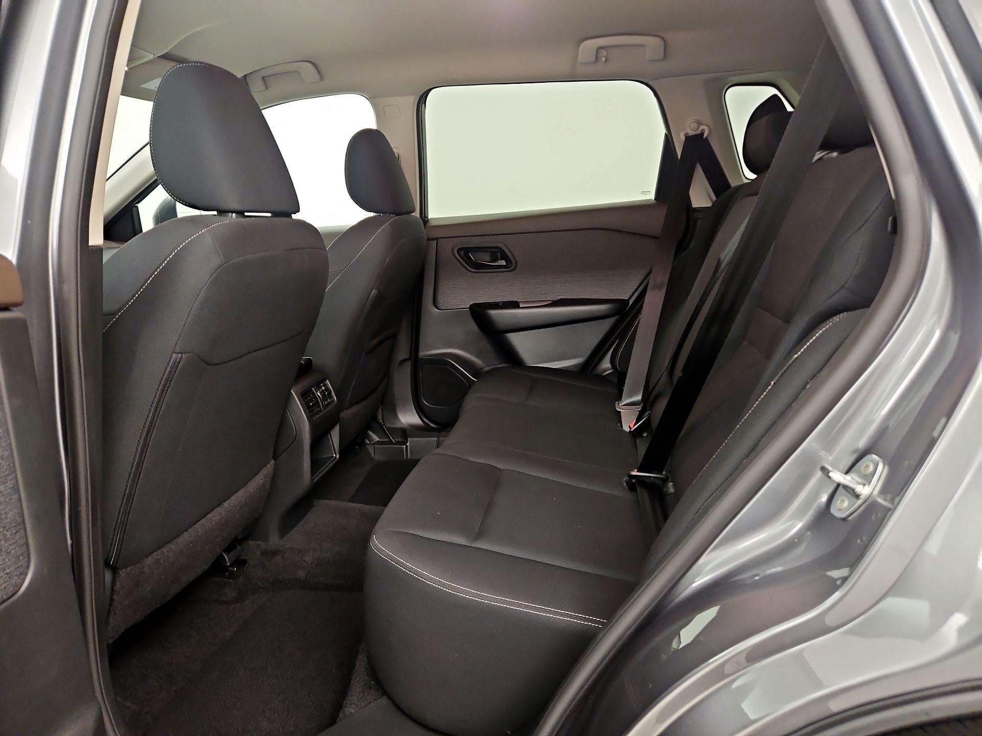 Thumbnail: 2023 Nissan Rogue - 19