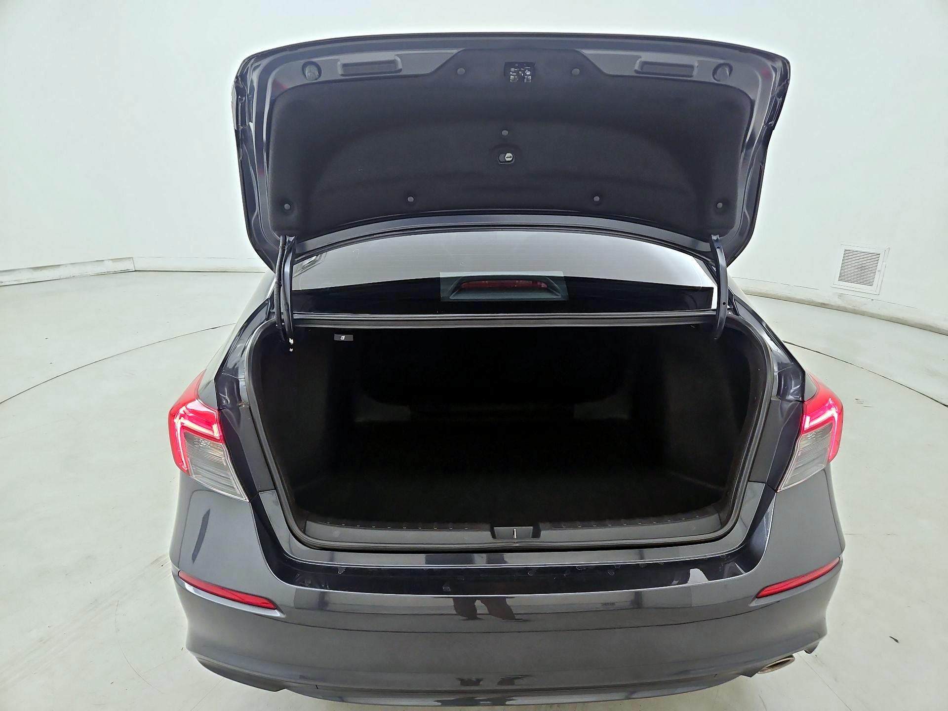 Thumbnail: 2023 Honda Civic - 20