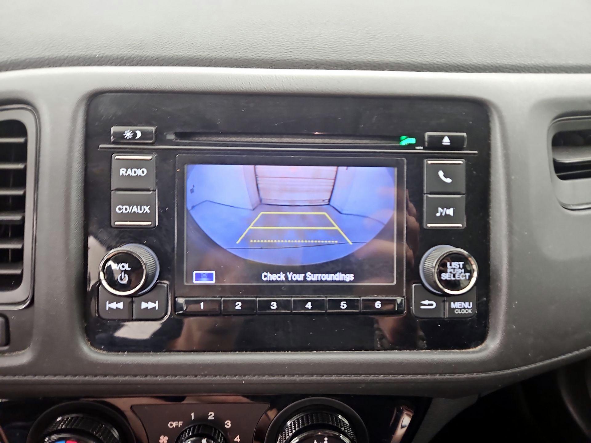 Thumbnail: 2018 Honda HR-V - 14