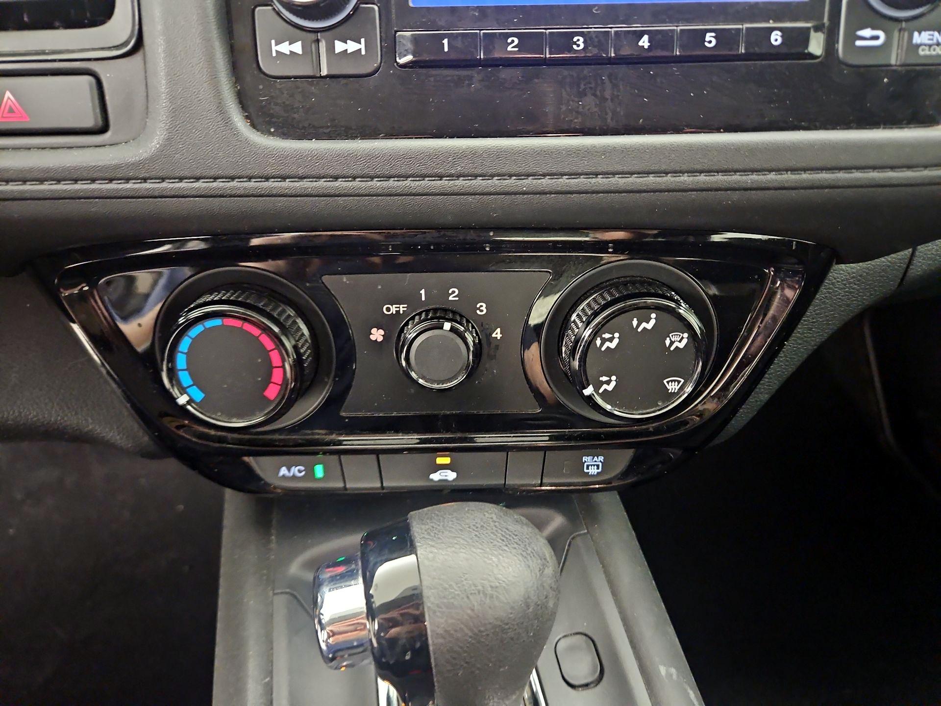 Thumbnail: 2018 Honda HR-V - 16