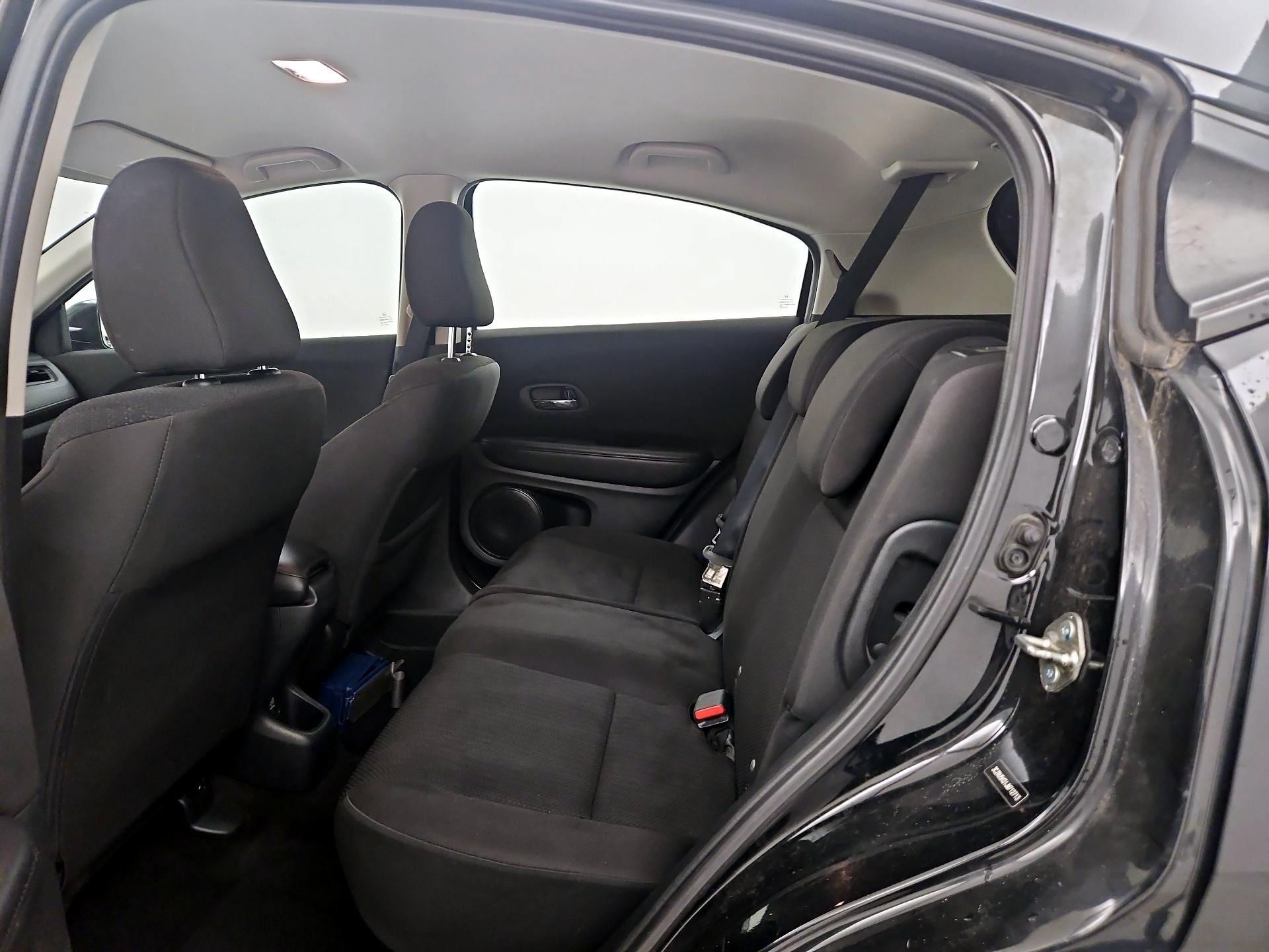 Thumbnail: 2018 Honda HR-V - 19
