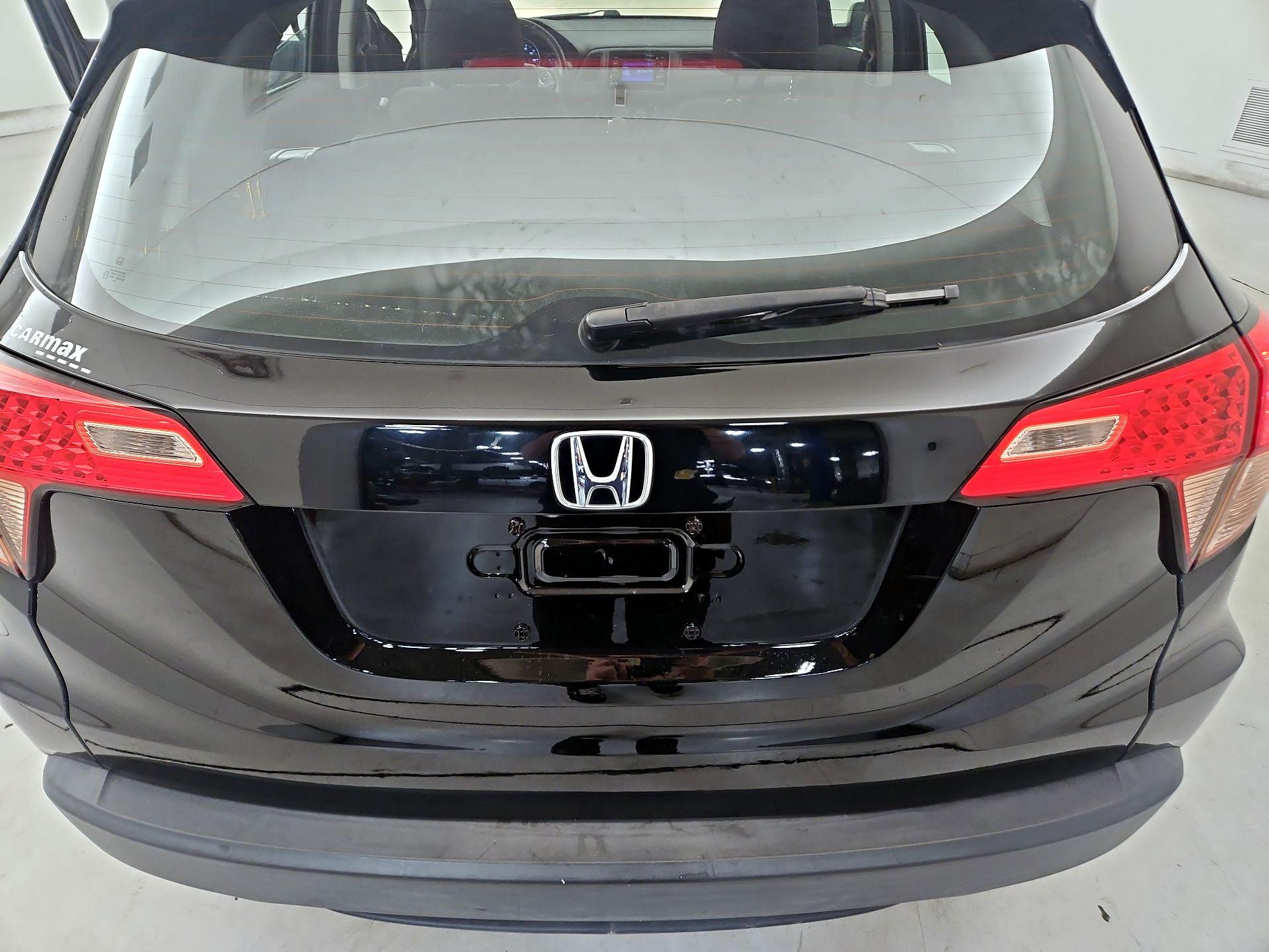 Thumbnail: 2018 Honda HR-V - 20