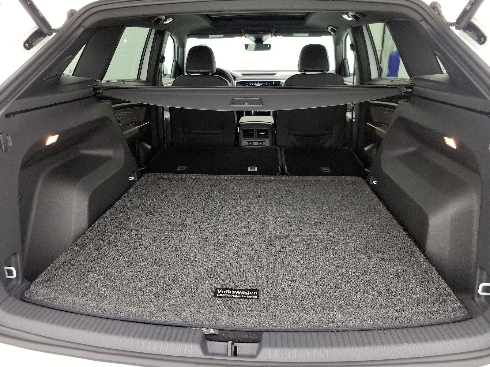 2023 Volkswagen Atlas Cross Sport SEL Premium R-Line - Photo 23