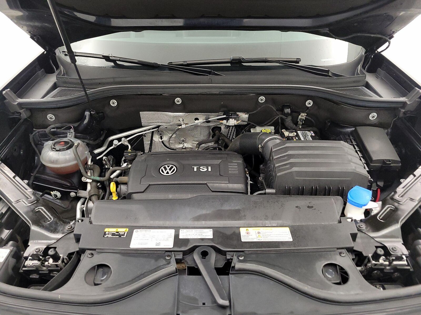 2023 Volkswagen Atlas SE w/Tech - Photo 24