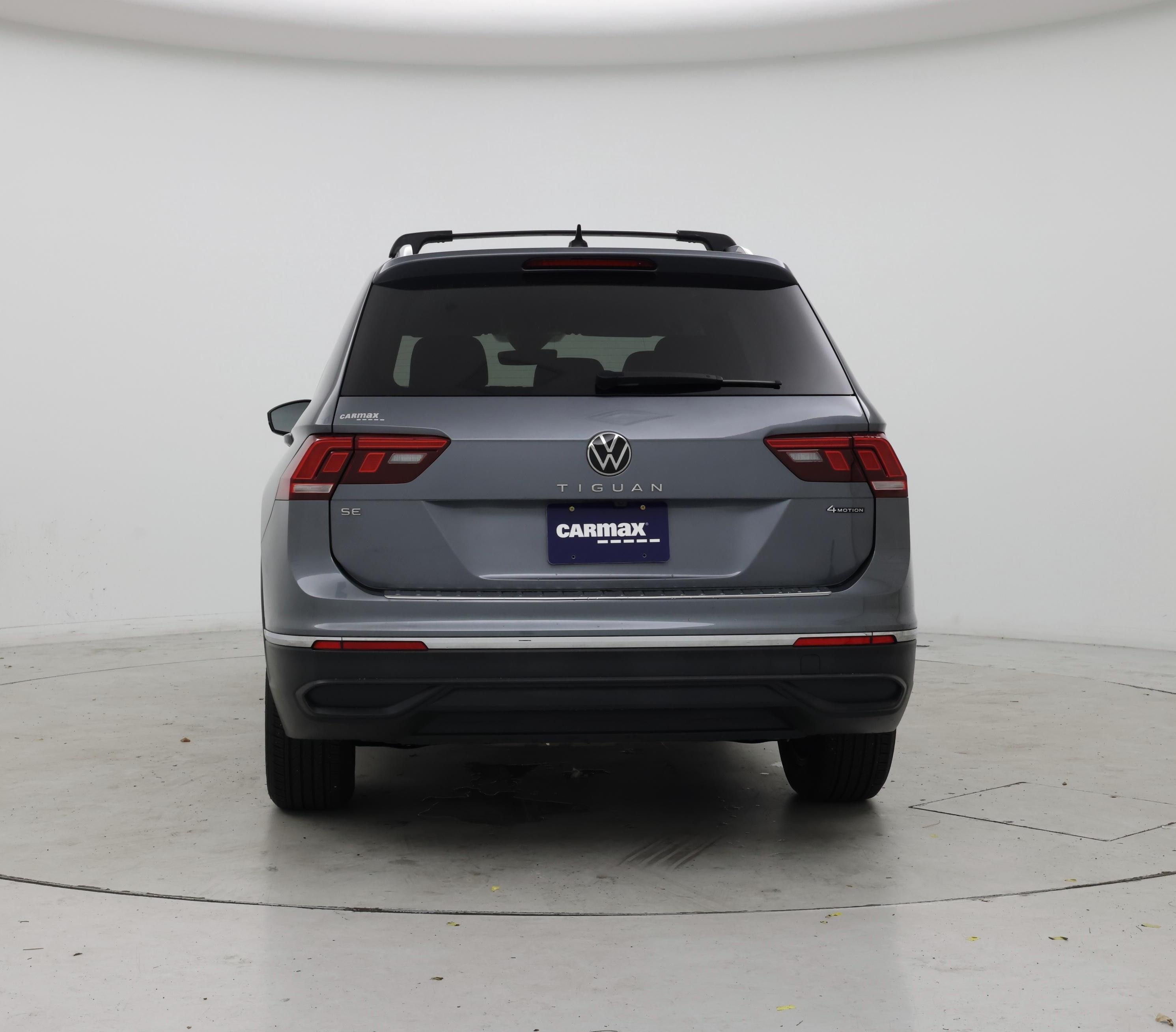 Thumbnail: 2023 Volkswagen Tiguan - 6