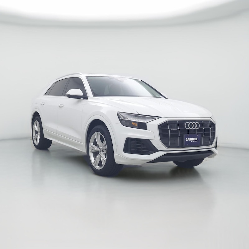 2023 Audi Q8 Premium