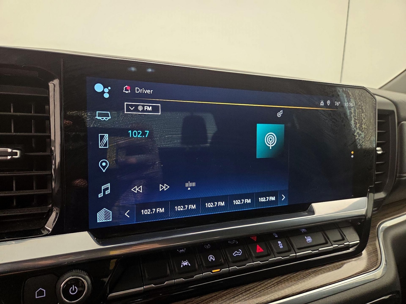 2023 Chevrolet Silverado 1500 LT - Photo 16