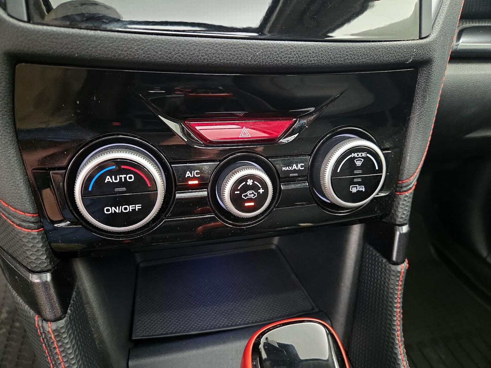 2024 Subaru Forester Sport - Photo 17