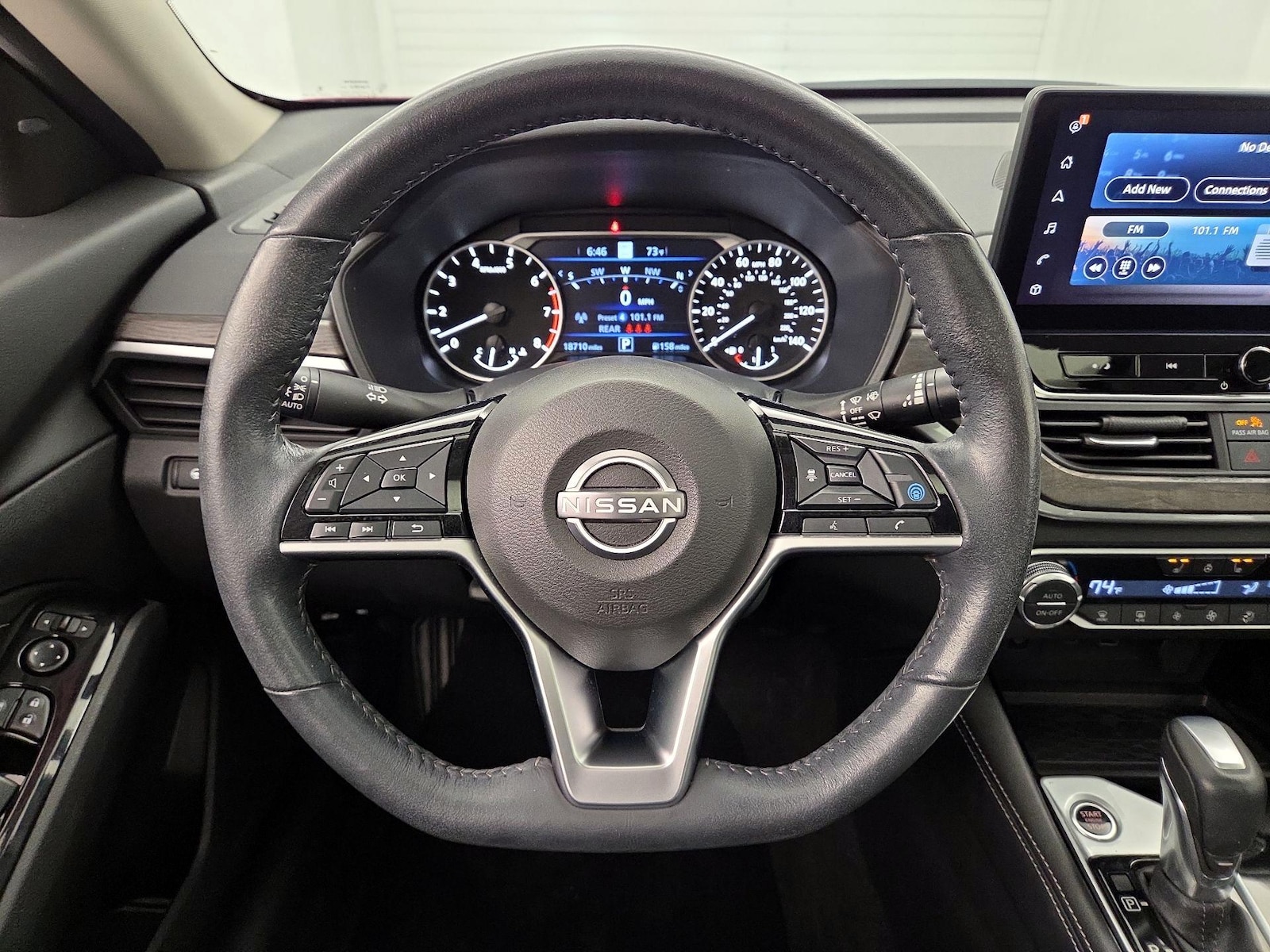 2023 Nissan Altima SL - Photo 11