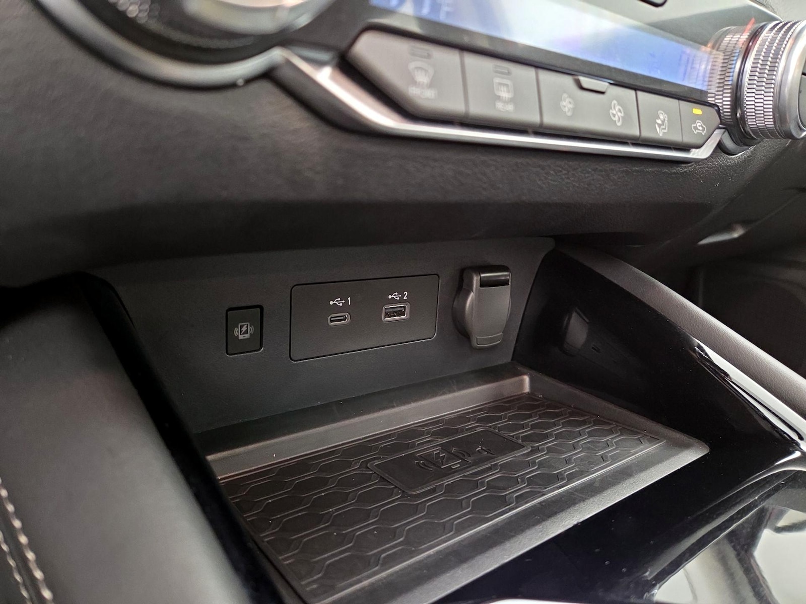 2023 Nissan Altima SL - Photo 20