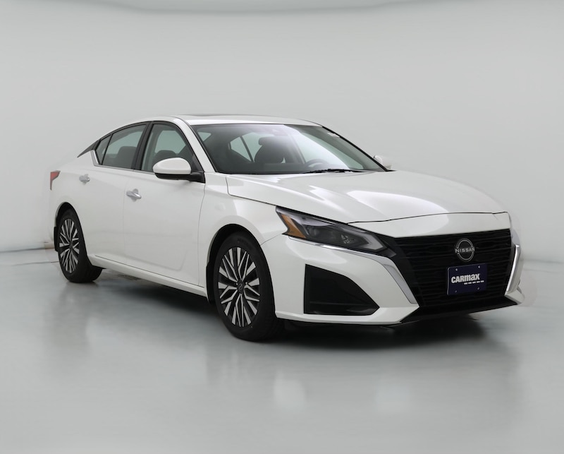 2023 Nissan Altima SV