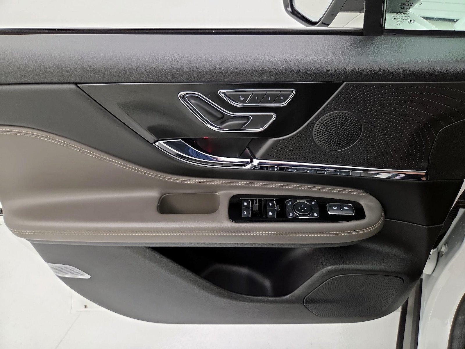 2024 Lincoln Corsair Grand Touring - Photo 13