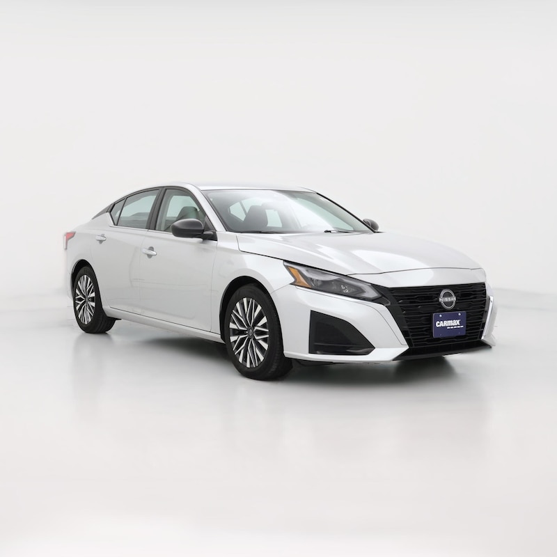 2024 Nissan Altima SV