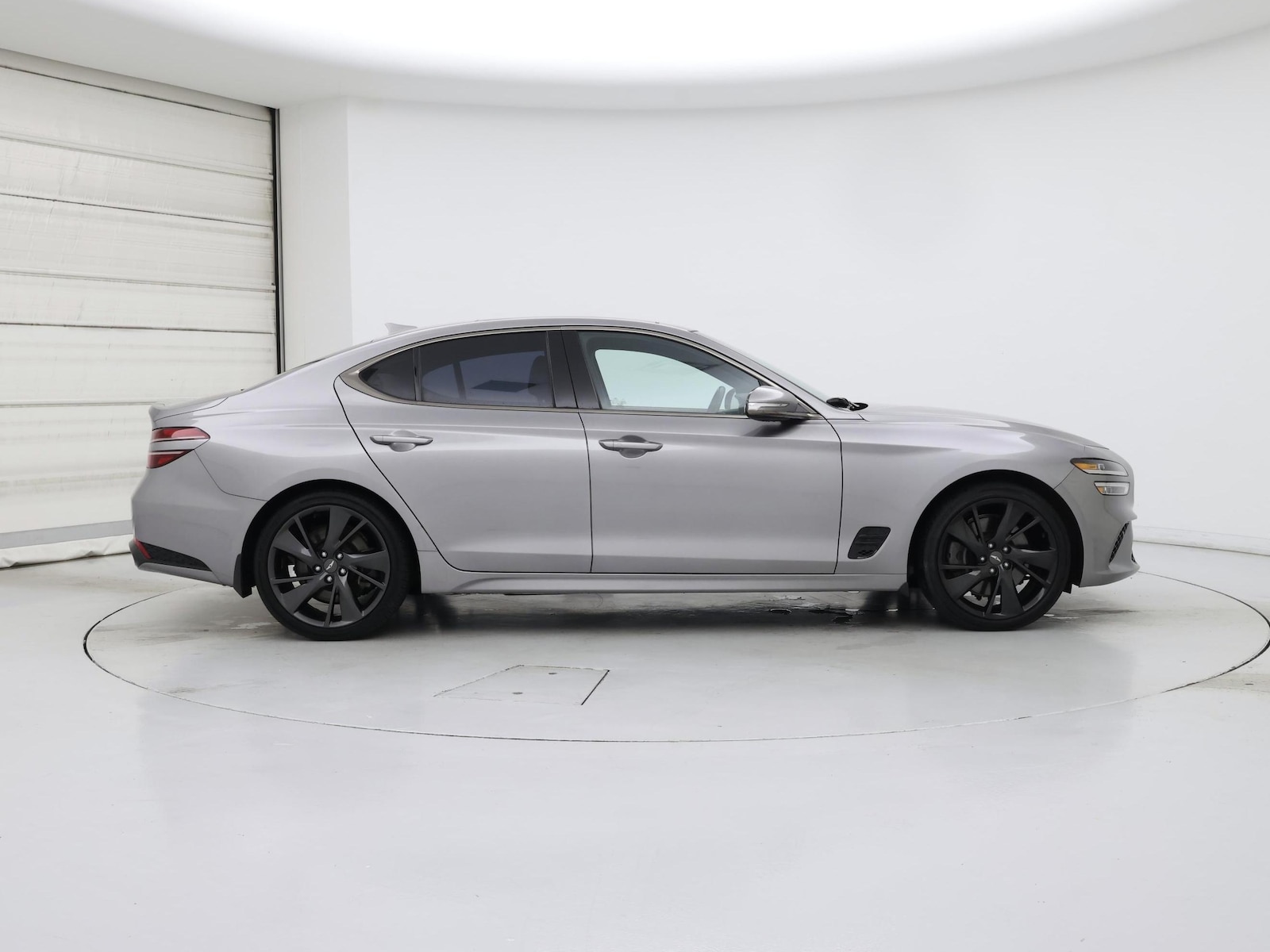 2023 GENESIS G70 Standard - Photo 8
