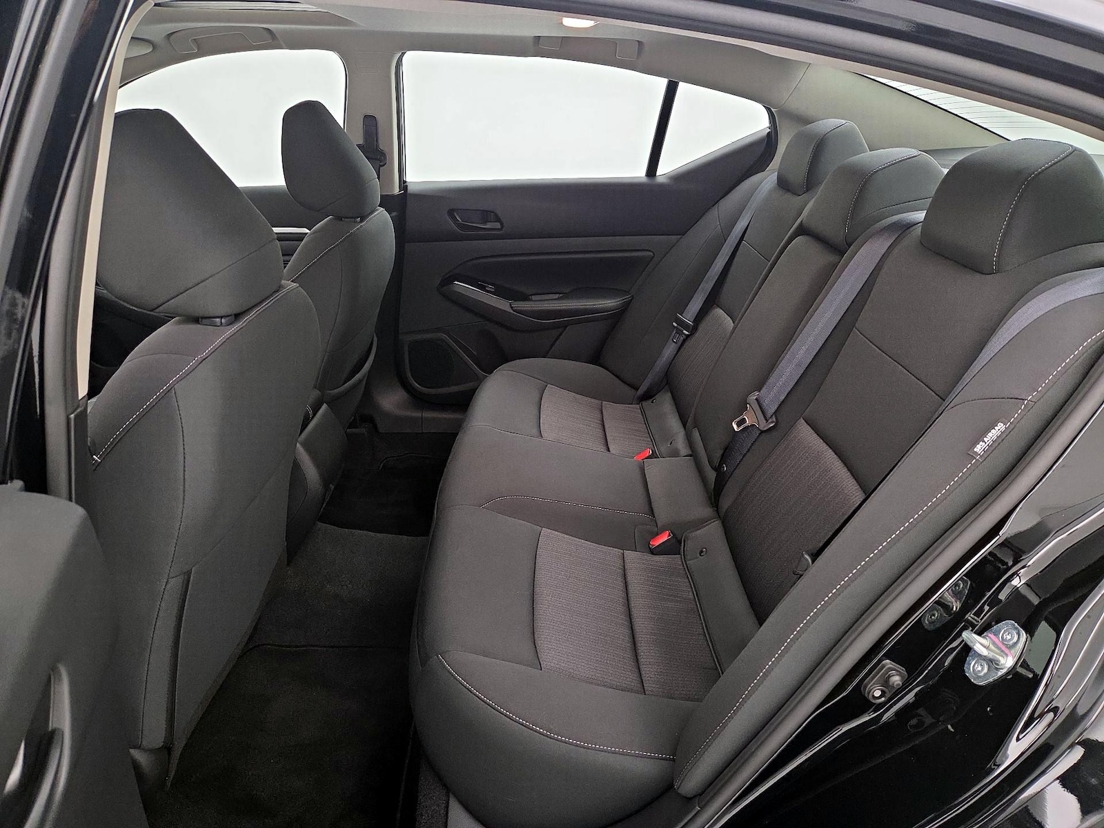 2023 Nissan Altima SV - Photo 22