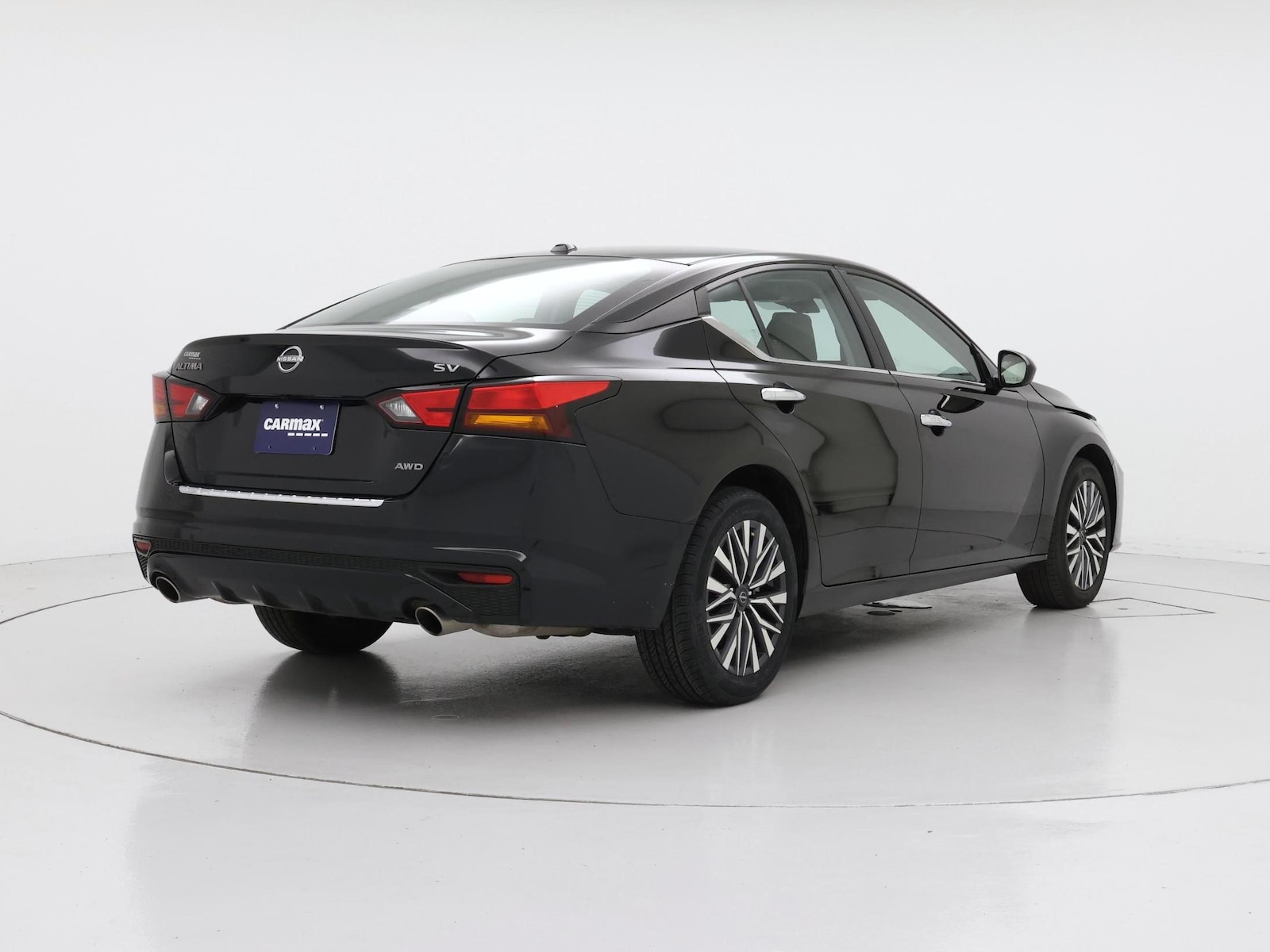 2023 Nissan Altima SV - Photo 9