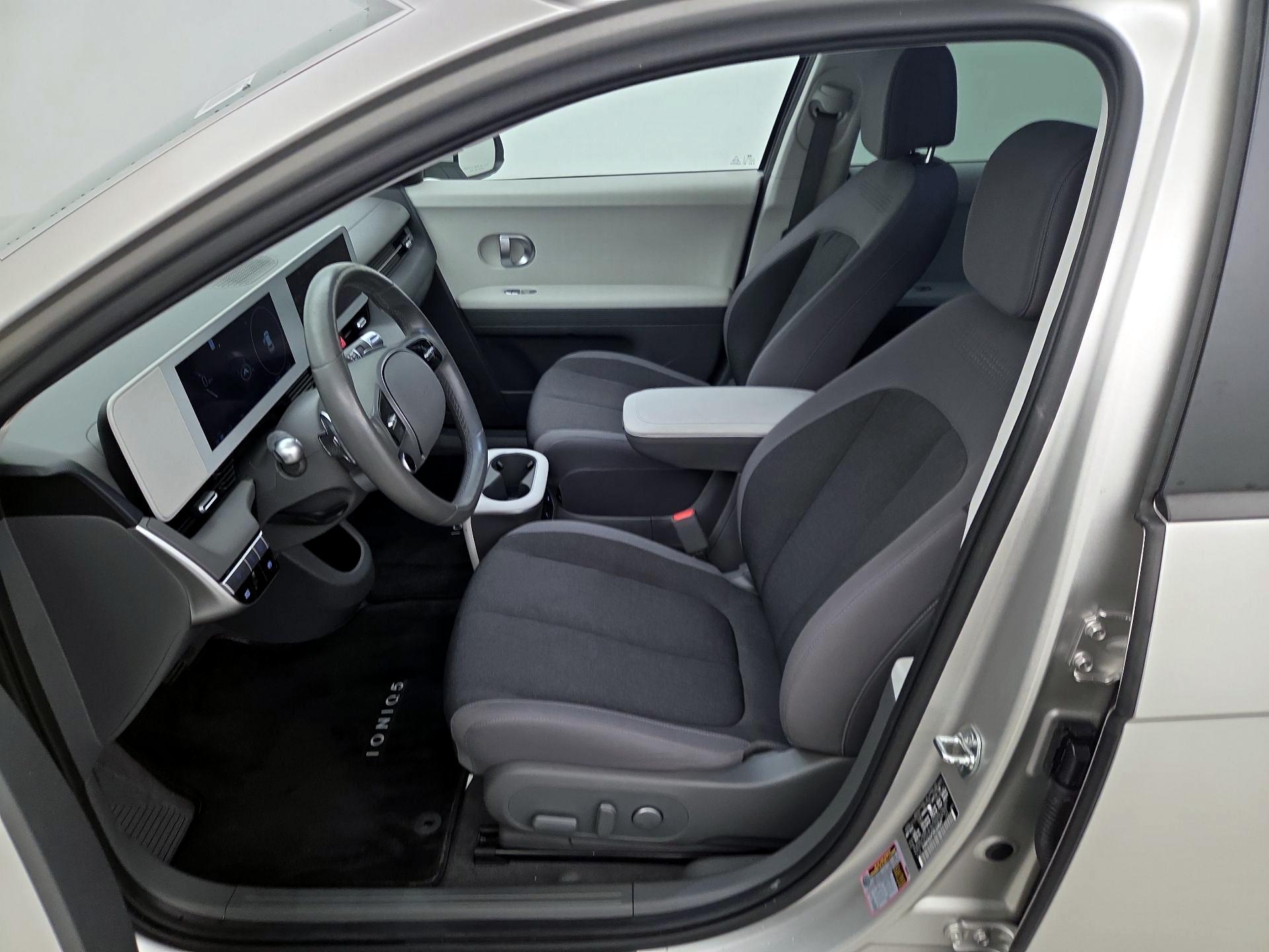 Thumbnail: 2024 Hyundai Ioniq 5 - 11
