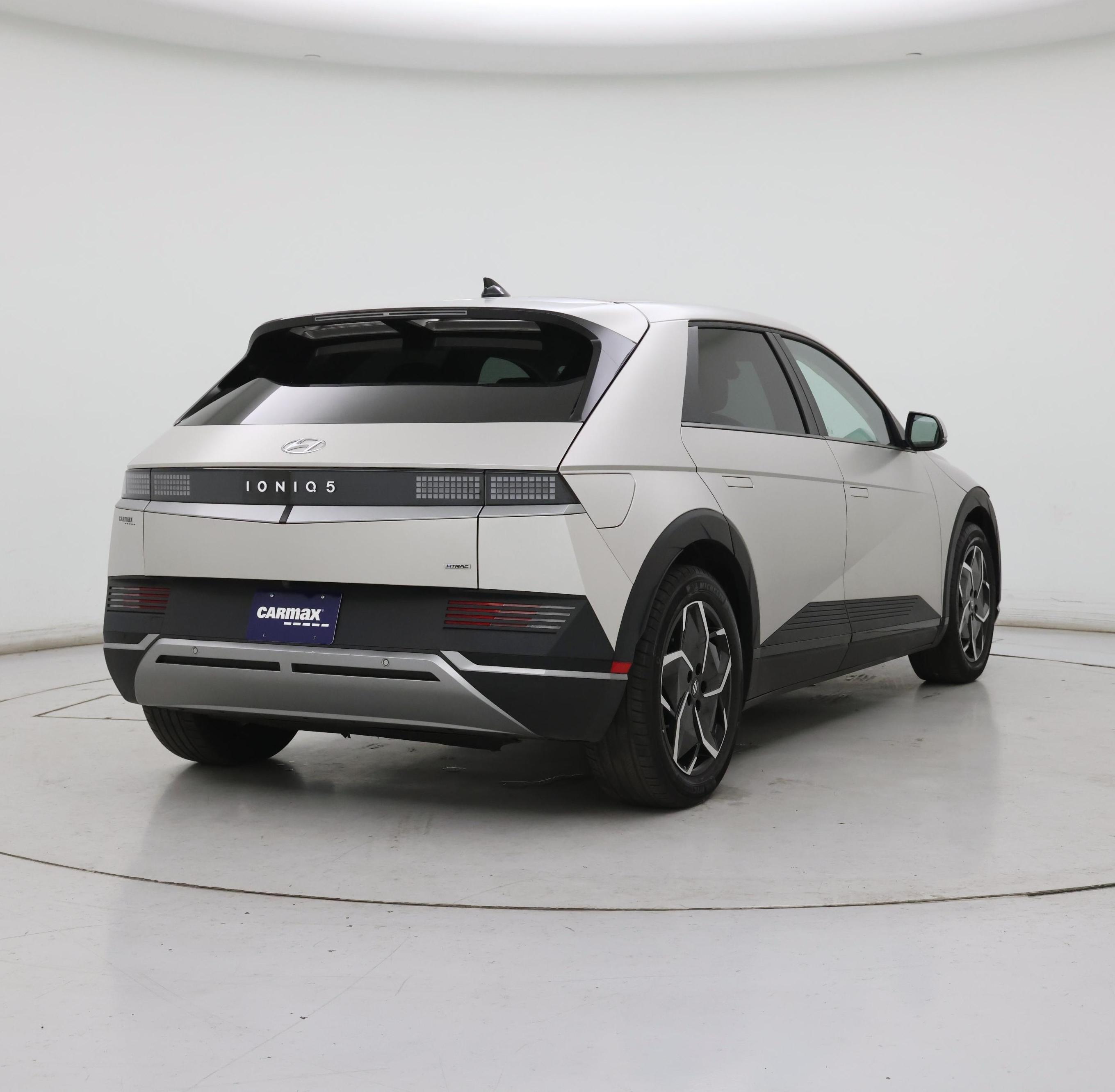 Thumbnail: 2024 Hyundai Ioniq 5 - 8