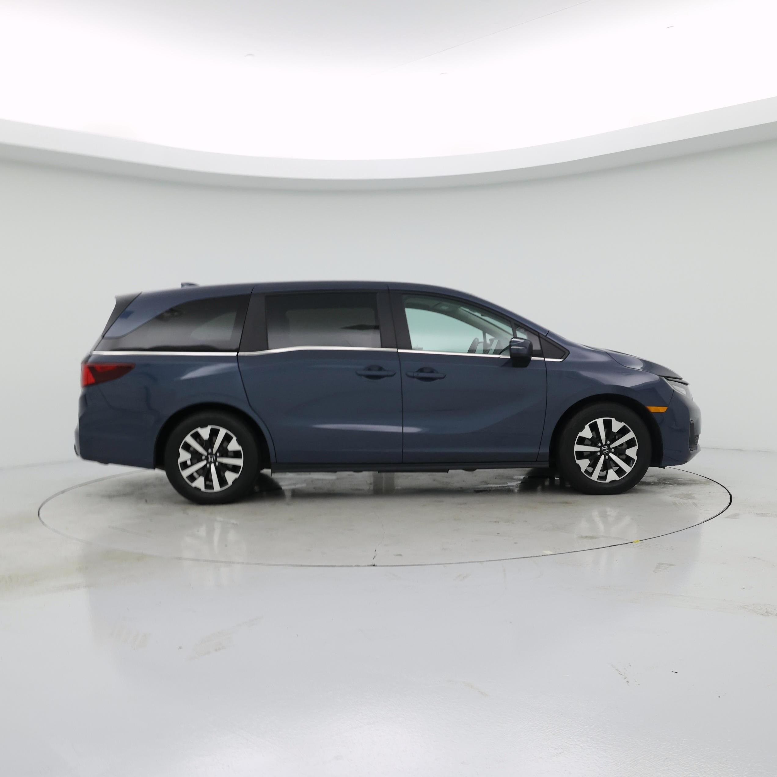 Thumbnail: 2025 Honda Odyssey - 7
