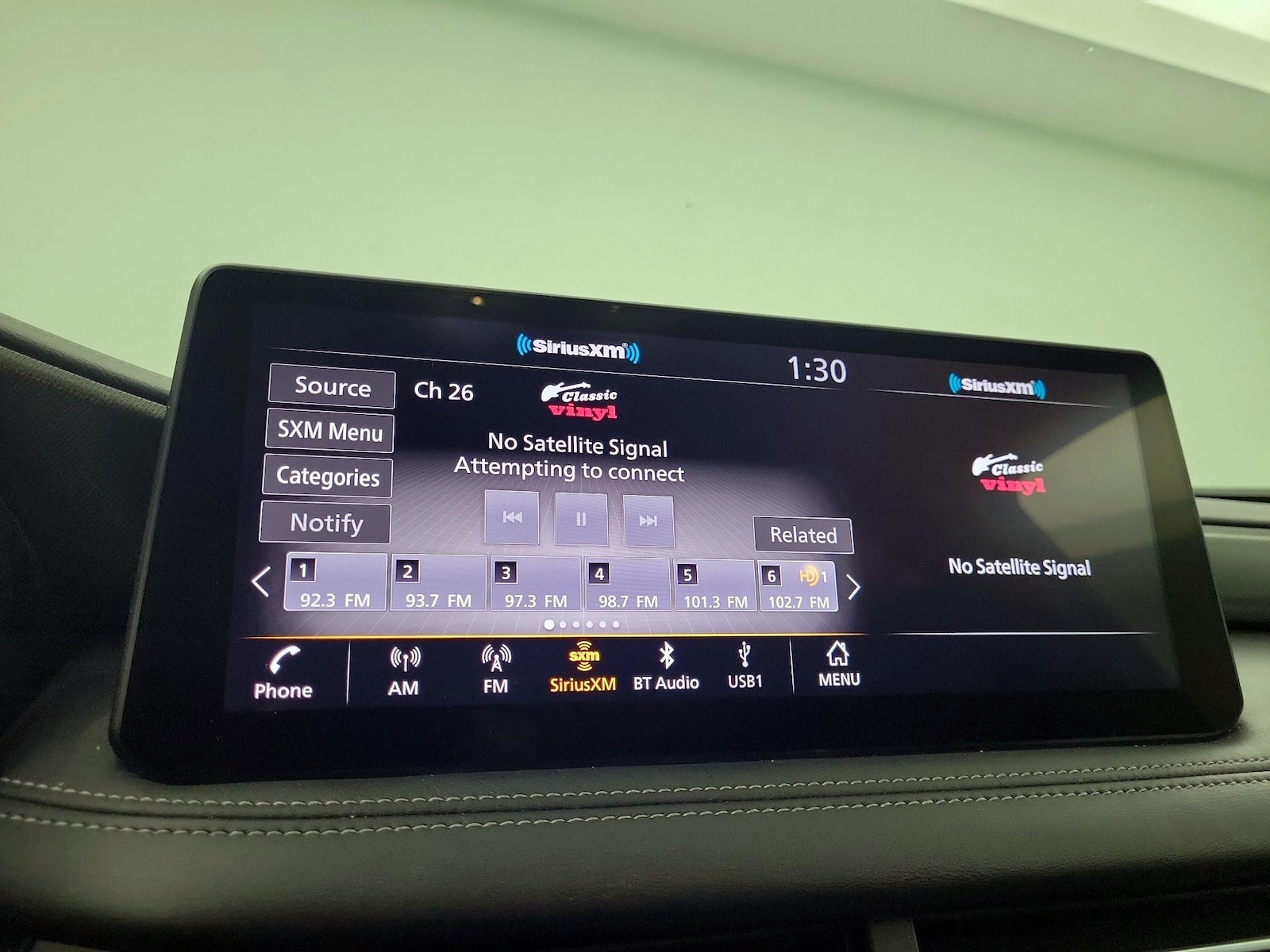 2023 INFINITI QX60 LUXE - Photo 17