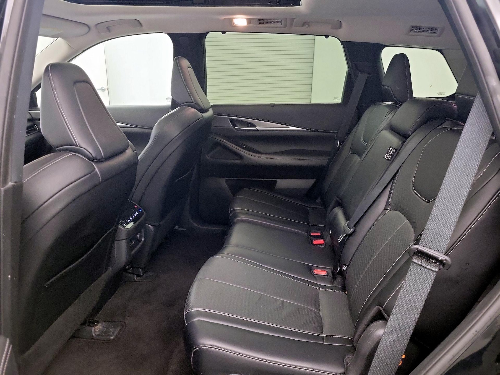 2023 INFINITI QX60 LUXE - Photo 22