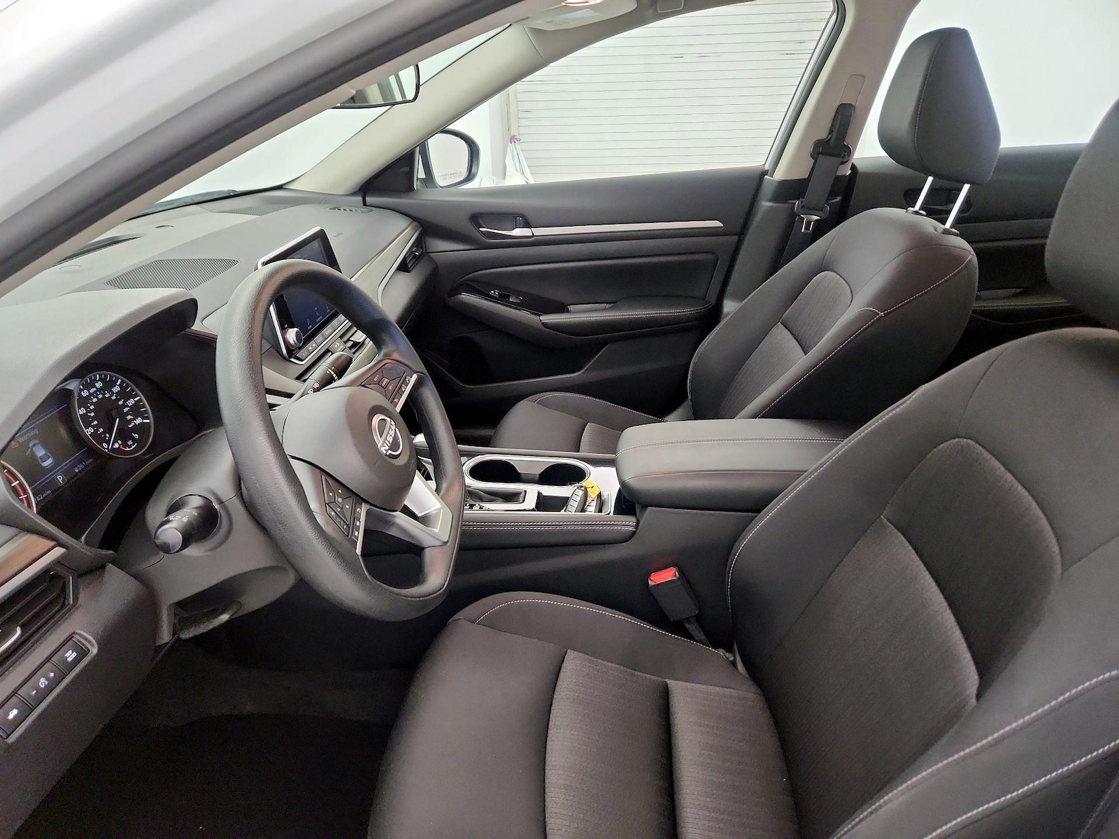 Power Seat(s) & Side Airbags
