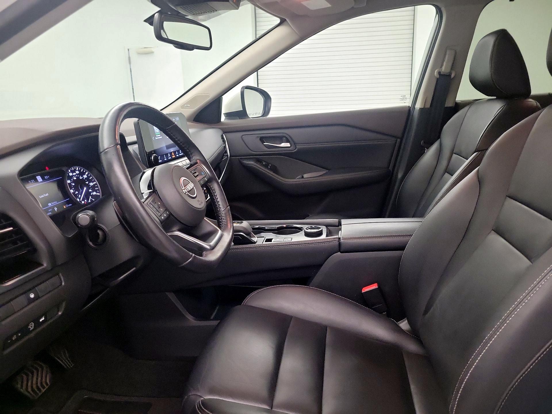 Thumbnail: 2023 Nissan Rogue - 11