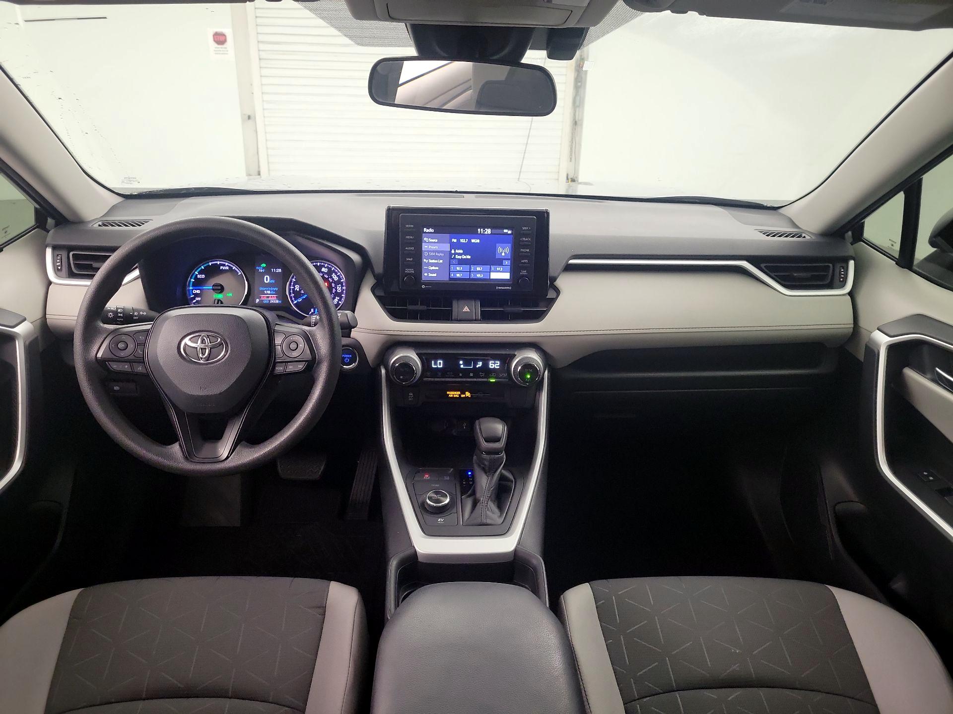 Thumbnail: 2020 Toyota RAV4 - 9