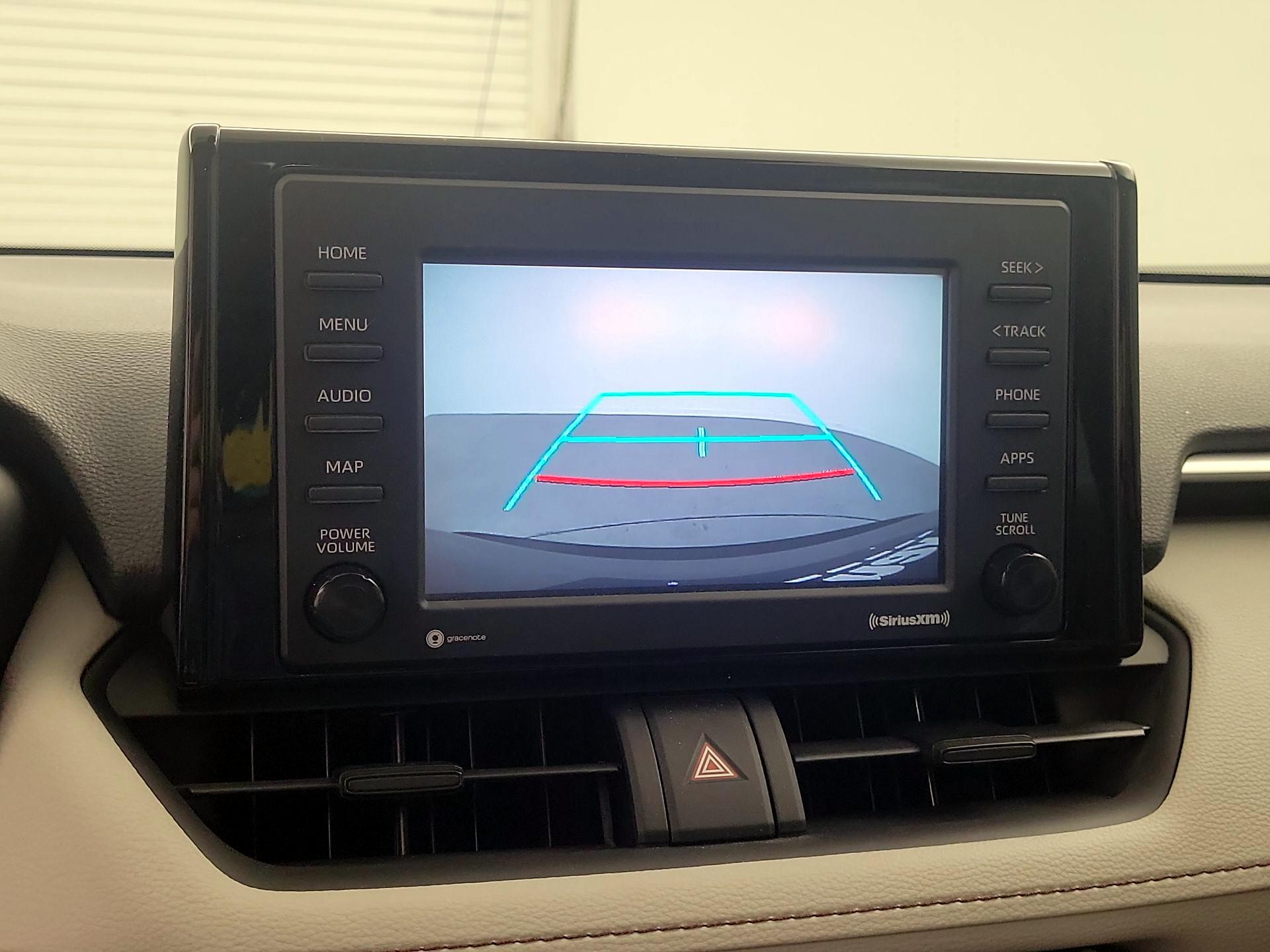 Thumbnail: 2020 Toyota RAV4 - 14