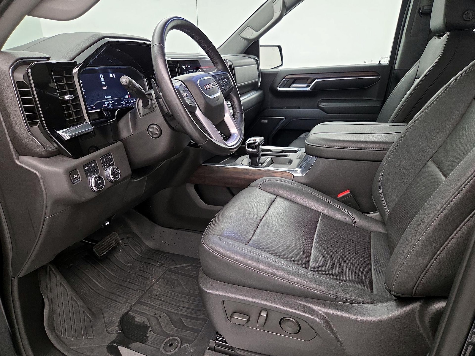 2023 GMC Sierra 1500 SLT - Photo 12