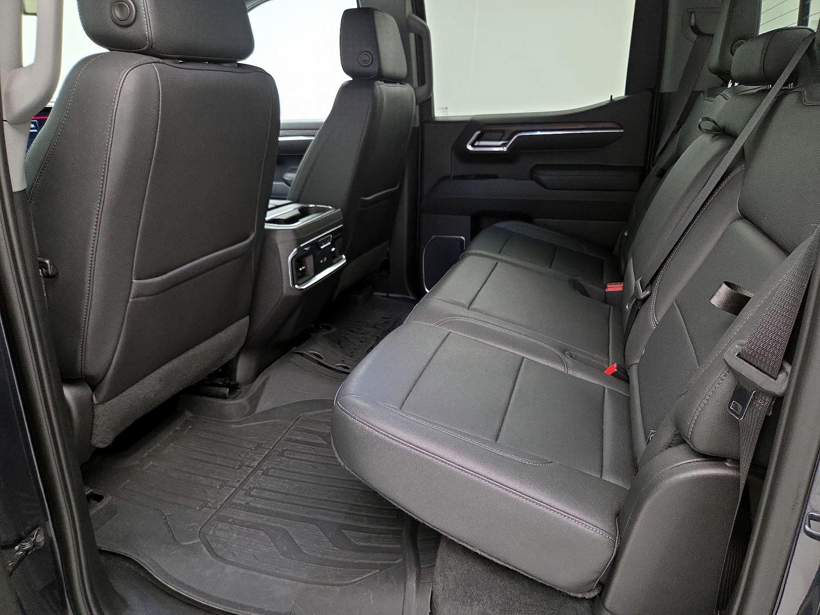 2023 GMC Sierra 1500 SLT - Photo 20