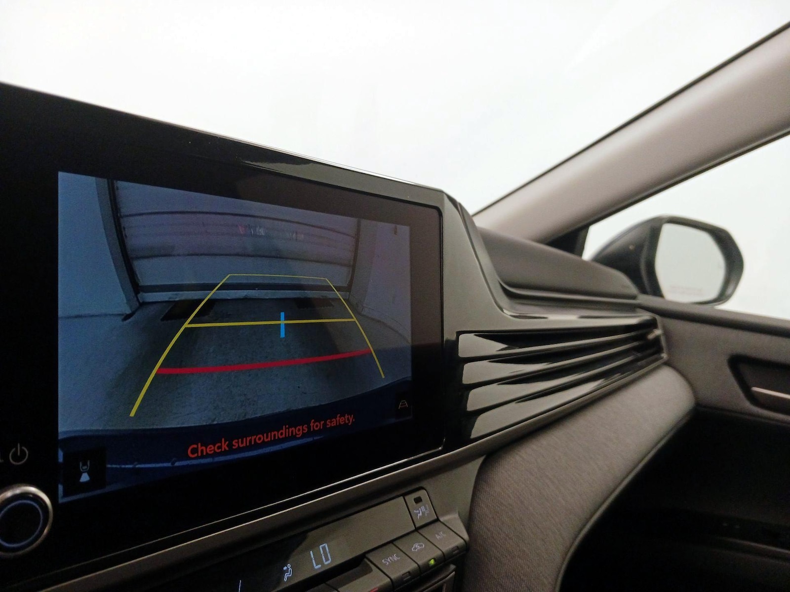2026 Toyota Camry LE - Photo 15