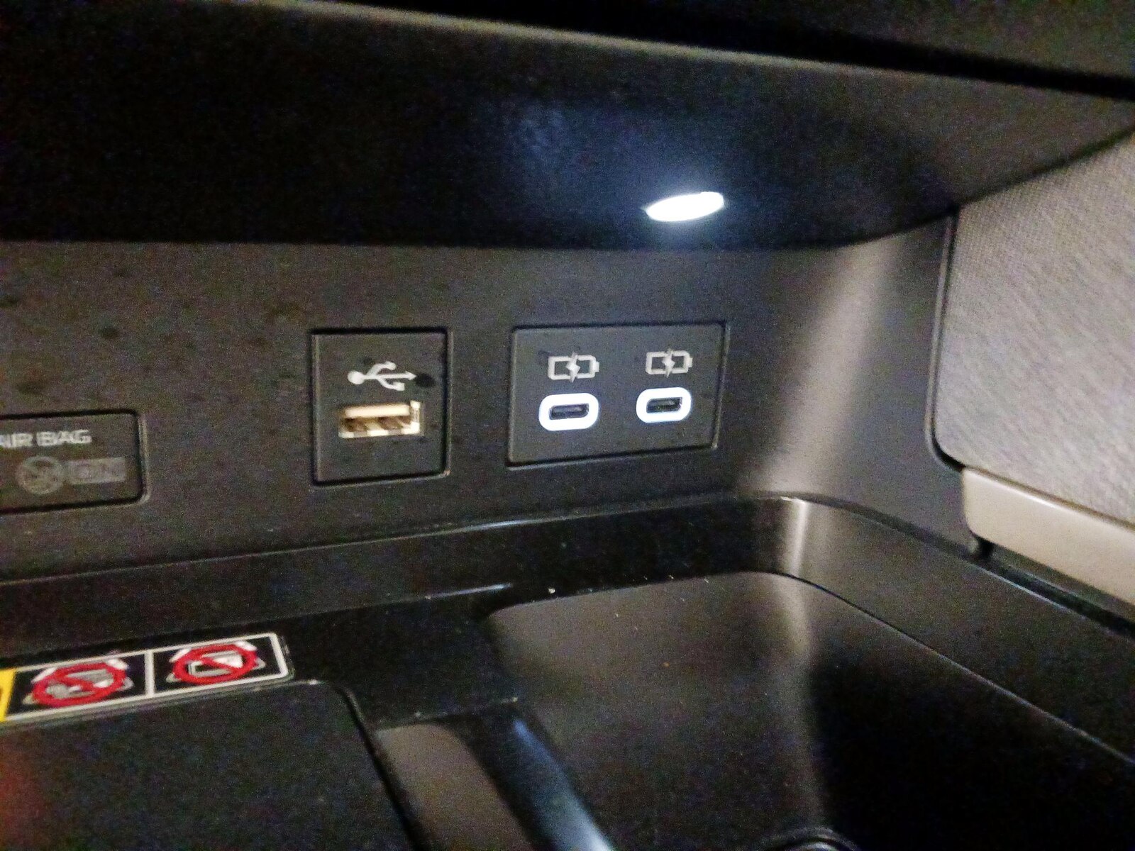 2026 Toyota Camry LE - Photo 19