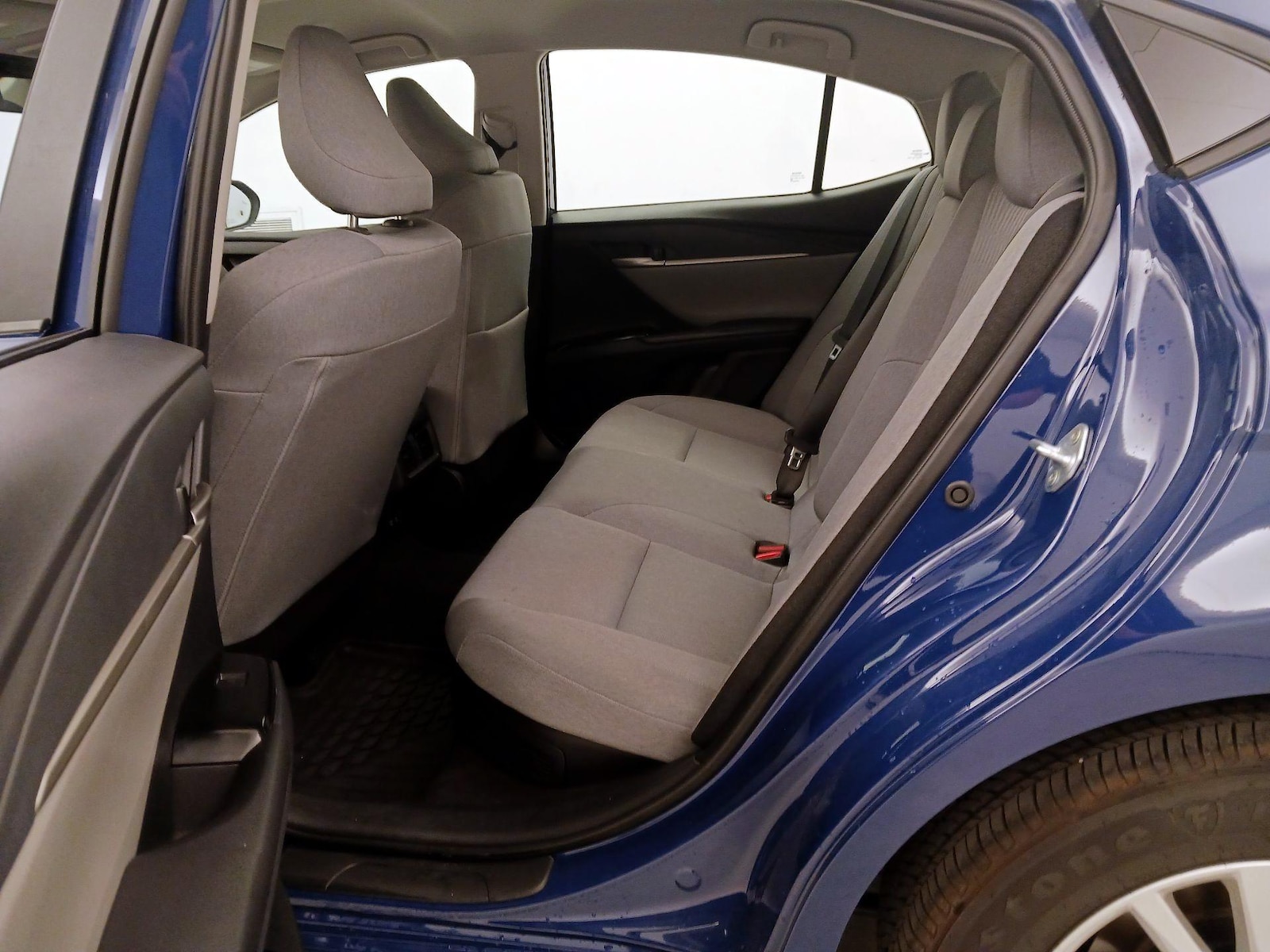 2026 Toyota Camry LE - Photo 20