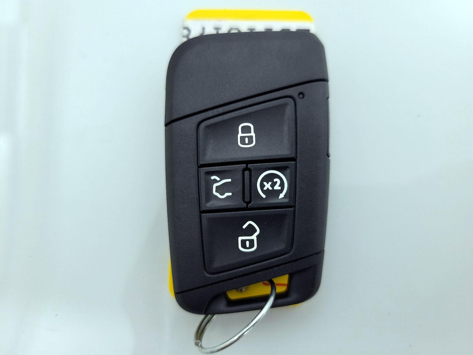 2025 Volkswagen Taos SE Black - Photo 24