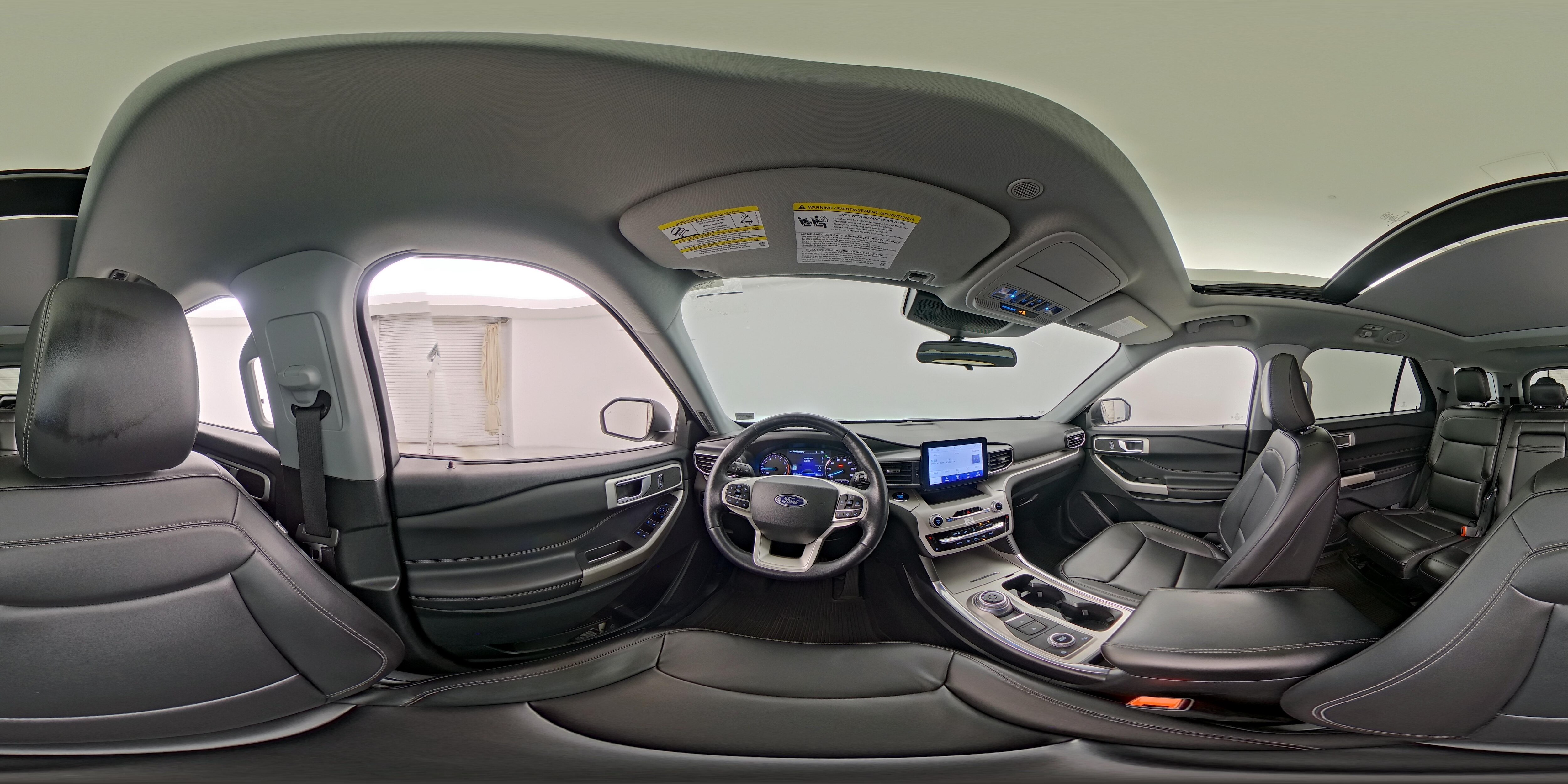 2023 Ford Explorer XLT - Photo 30