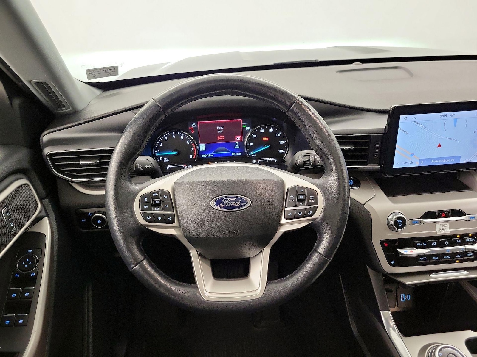 2023 Ford Explorer XLT - Photo 11