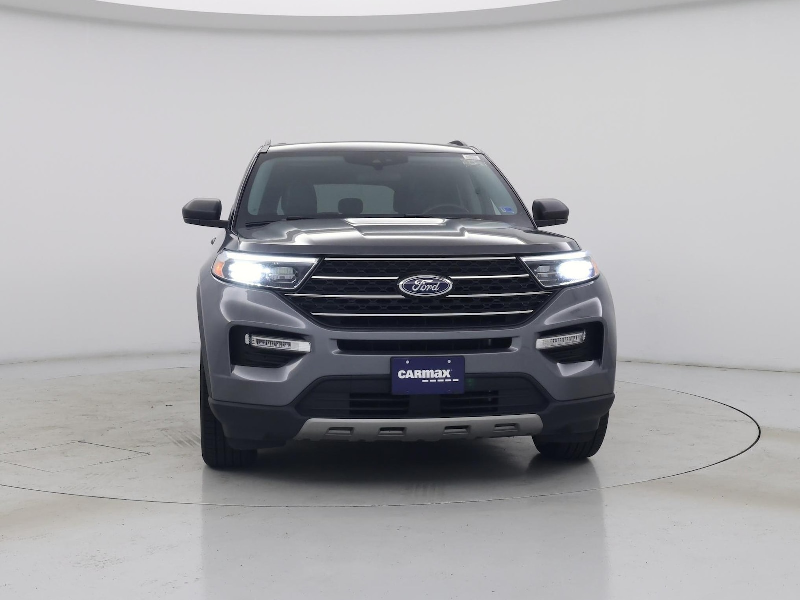 2023 Ford Explorer XLT - Photo 6