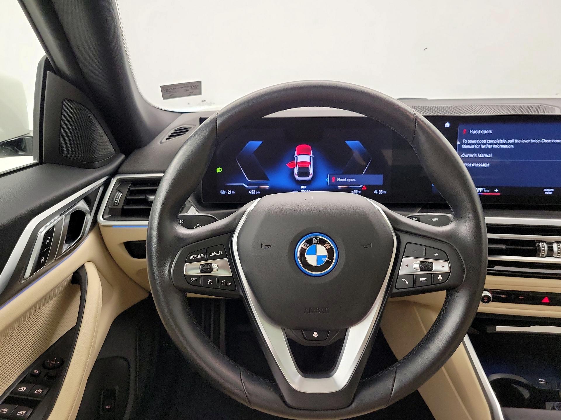 Thumbnail: 2023 BMW i4 - 10