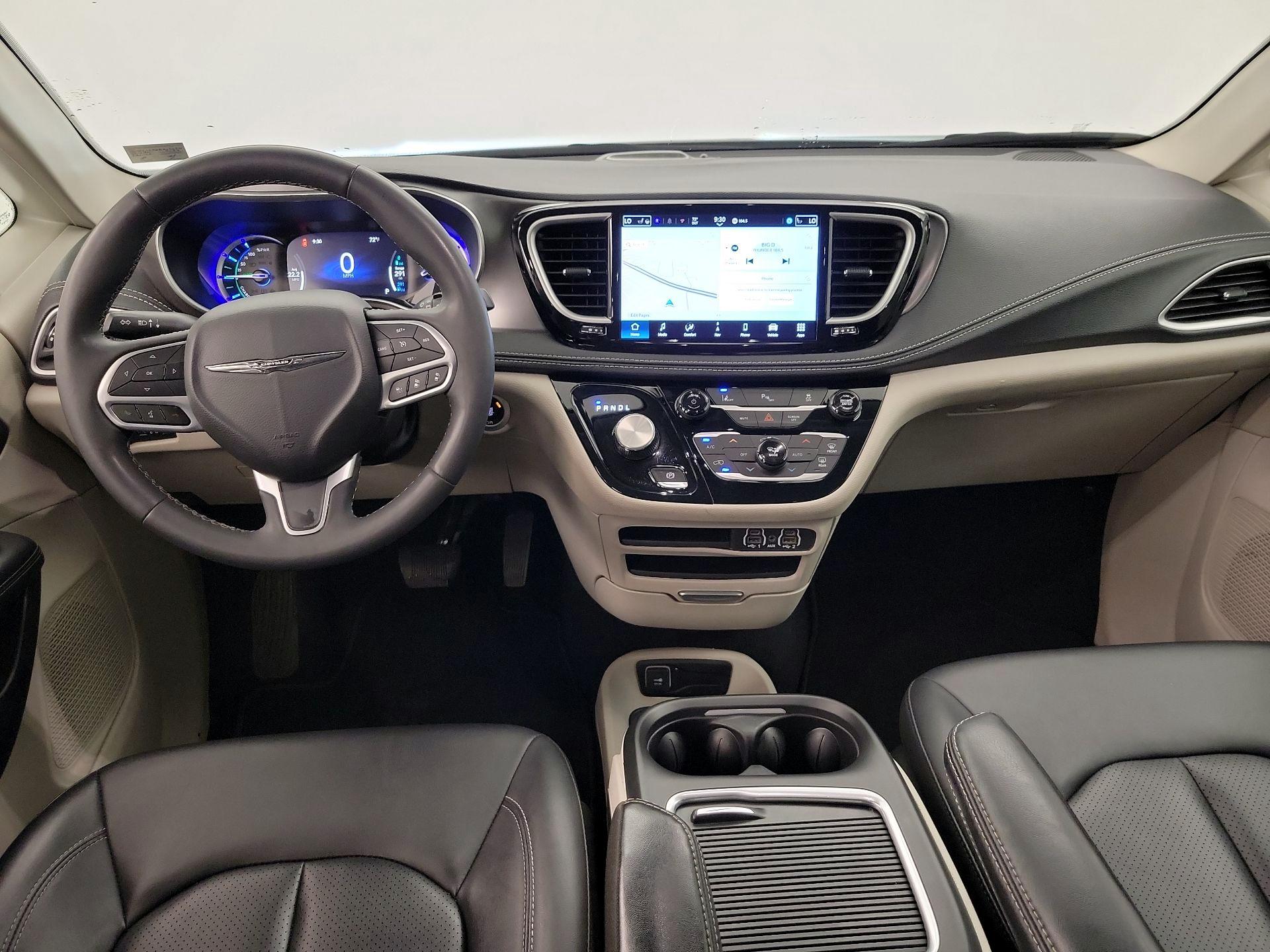 Thumbnail: 2024 Chrysler Pacifica - 9