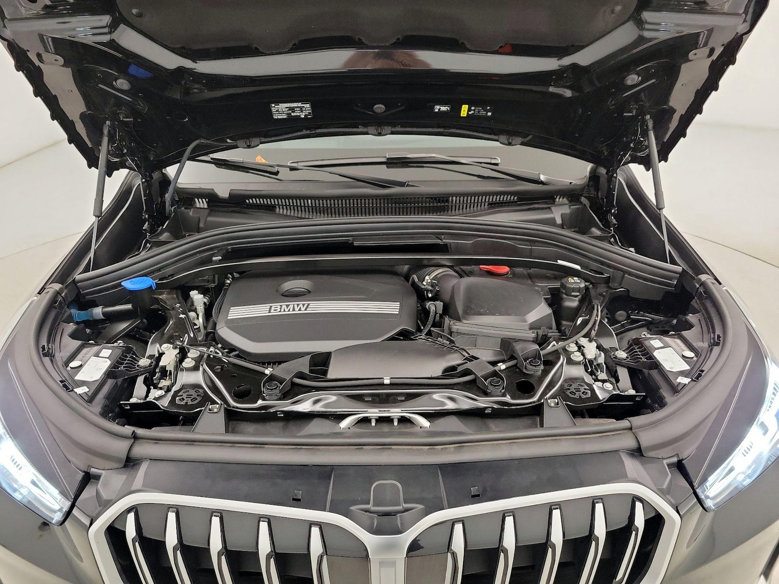 2026 BMW X1 28i - Photo 23