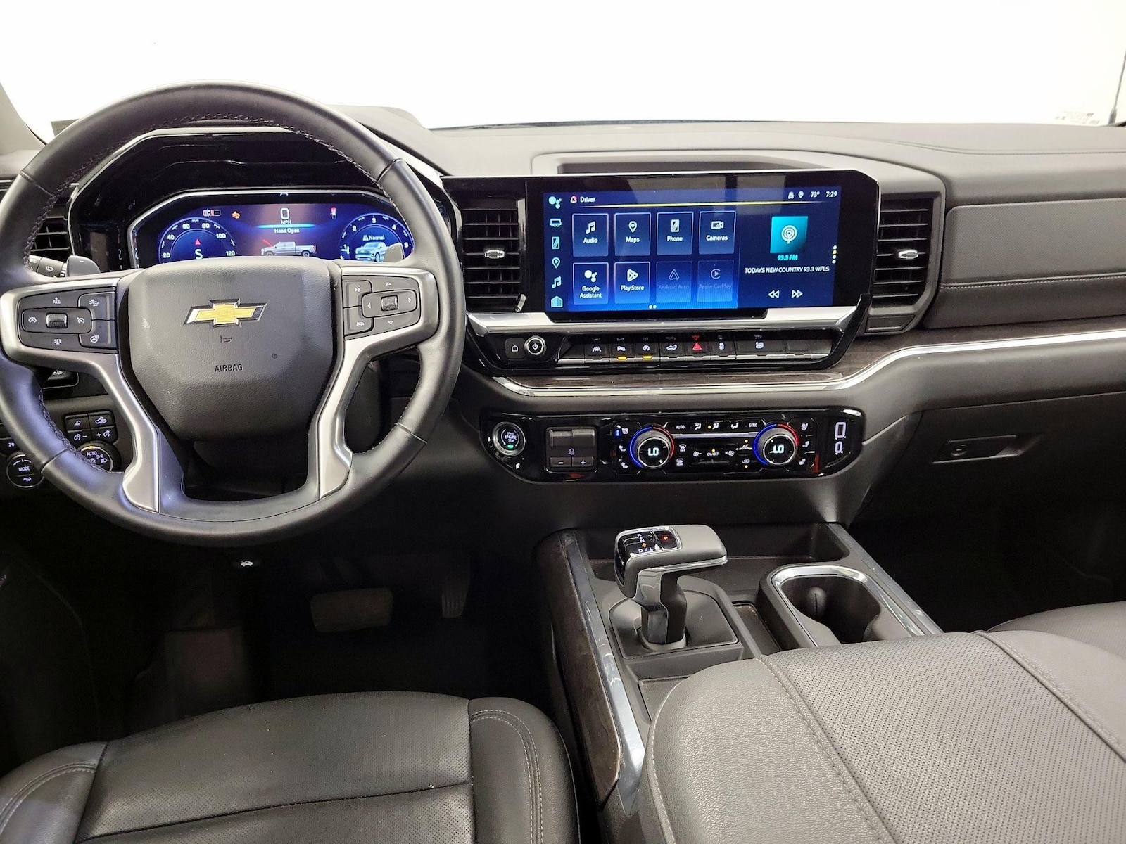 2024 Chevrolet Silverado 1500 LTZ - Photo 10